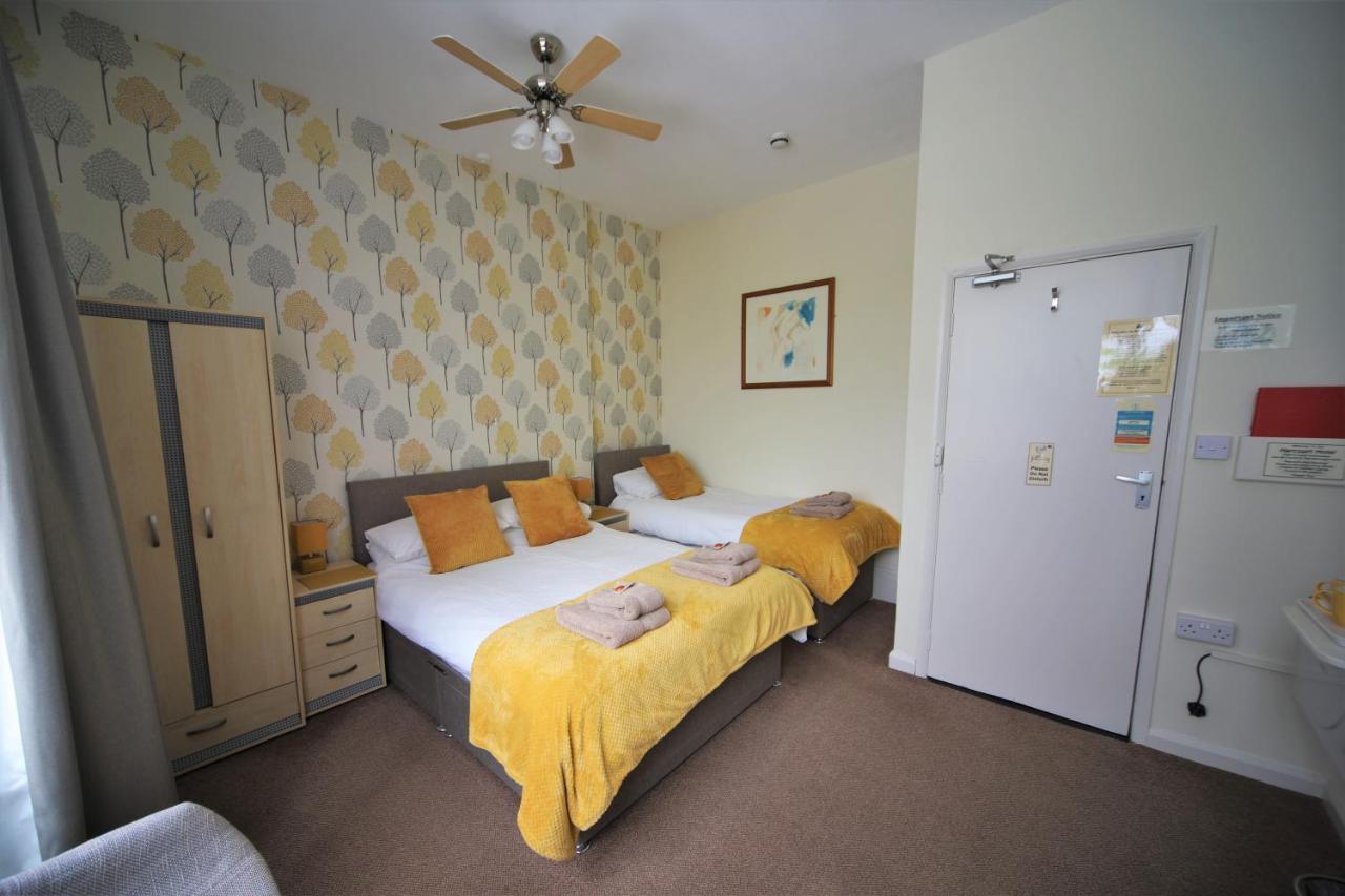 Harcourt Hotel Ilfracombe Buitenkant foto