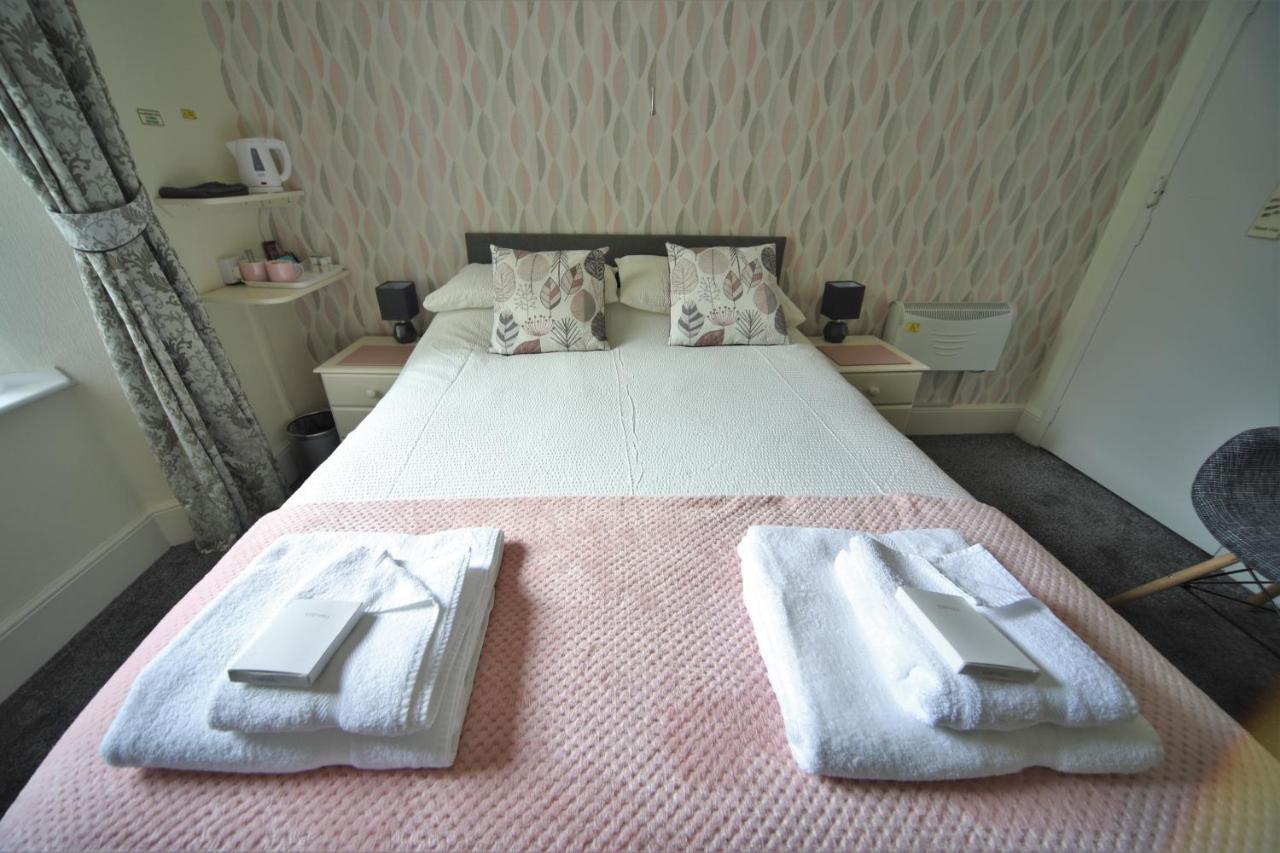 Harcourt Hotel Ilfracombe Buitenkant foto