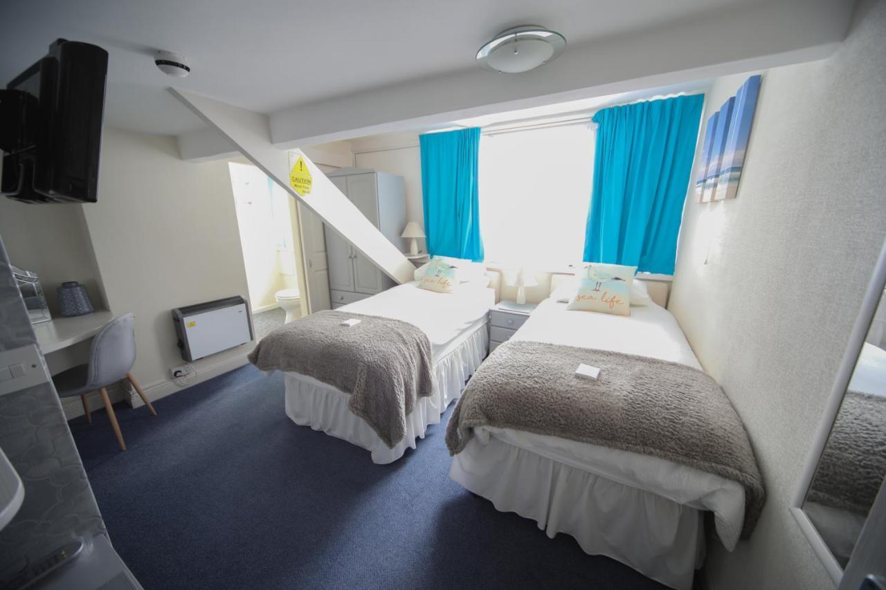 Harcourt Hotel Ilfracombe Buitenkant foto