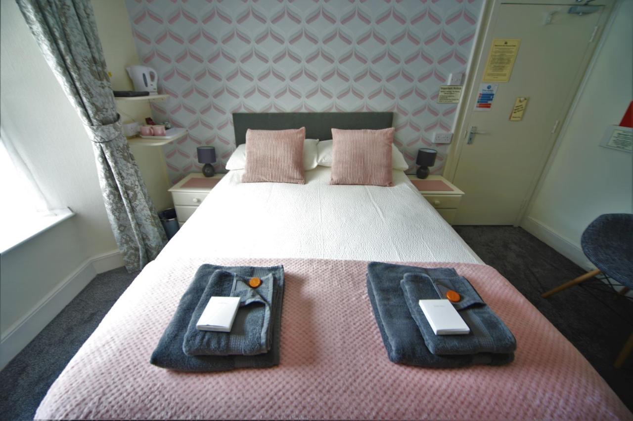 Harcourt Hotel Ilfracombe Buitenkant foto