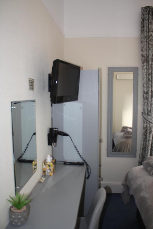 Harcourt Hotel Ilfracombe Buitenkant foto